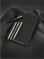 Miniatyrbilde 3 av Sølv Luxe City Sort Blekk Kulepenn