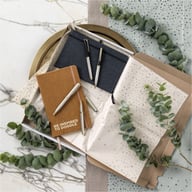 Miniatyrbilde 6 av Brun Marksman Atlana A5 Notatbok med Omslag av Lærbiter