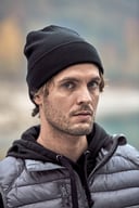 Miniatyrbilde 2 av Black Clique Hubert Lue