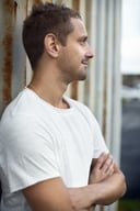 Miniatyrbilde 5 av Stone White Clique Derby-T T-skjorte