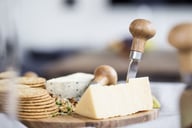 Miniatyrbilde 5 av 2-15-5017198 Sagaform Oval Oak Osteknivsett, 3 deler