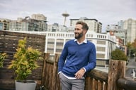 Miniatyrbilde 5 av Antracite Melange Cutter & Buck Oakville V-hals Strikkegenser