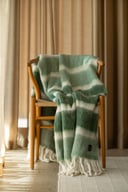 Miniatyrbilde 4 av Beige Kosta Linnewäfveri Håndvevd Ull og Akryl Pledd