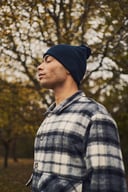 Miniatyrbilde 3 av Beige Atlantis Wind-S Pompom RPET Lue med Dusk