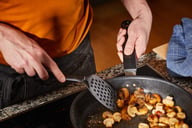 Miniatyrbilde 4 av Sort Fiskars Functional Form Stekepanne