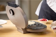 Miniatyrbilde 1 av Latte Blomsterbergs 1600 W Dobbelt Vaffeljern