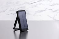 Miniatyrbilde 8 av Svart XD Xclusive Skywave 10.000 mAh RCS Resirkulert Plast Solar Solcelledrevet Powerbank