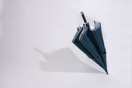 Miniatyrbilde 7 av Blå XD Xclusive Hurricane AWARE 27" UPF50+ Stormsikker Paraply
