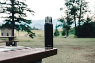 Miniatyrbilde 10 av Svart Swiss Peak Elite 1L Kobber Termos