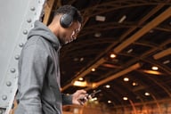 Miniatyrbilde 9 av Svart Urban Vitamin Palo Alto RCS Resirkulert Plast Hodetelefoner