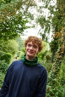 Miniatyrbilde 1 av Bordeaux Neutral Tube Scarf