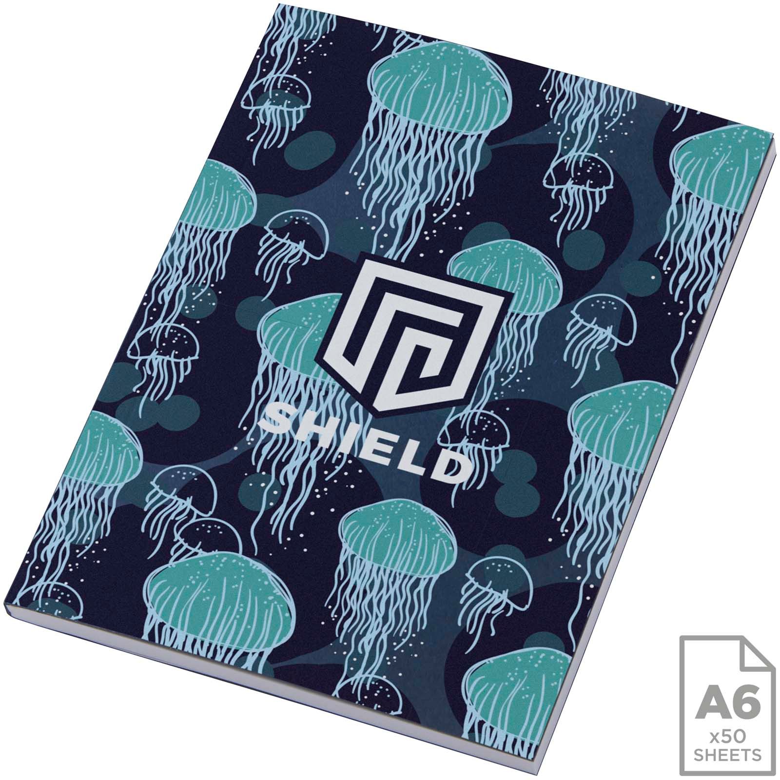 Hovedproduktbilde for Blå Novella Austen A6 Notatbok med Mykt Omslag