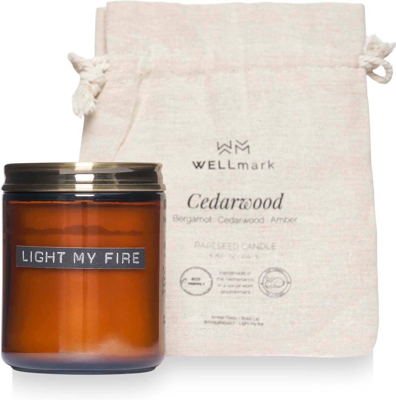 Hovedproduktbilde for Melert rav WELLmark Sedertre Medium Duftlys