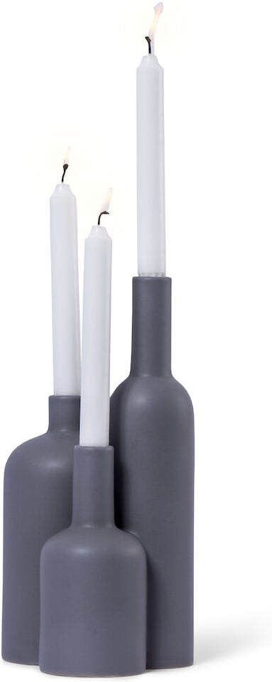 Hovedproduktbilde for Grey Örrefors Jernverk Porselen Sett med Lysestaker