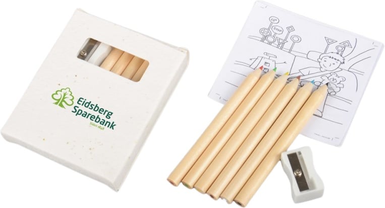 Hovedproduktbilde for 25-47-drb-6253 Capri Sett med Fargeblyanter og Resirkulert Notatblokk av Petuniafrø