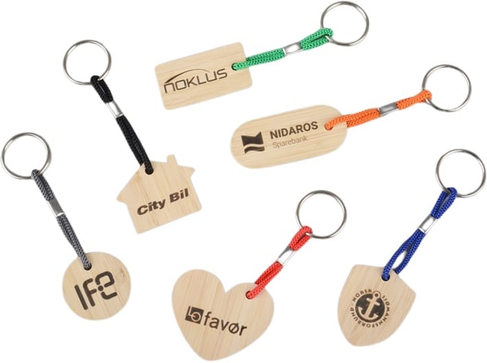 Hovedproduktbilde for 25-47-drc-7164 Sioux Bambus og RPET Nøkkelring med Snor Nøkkelring