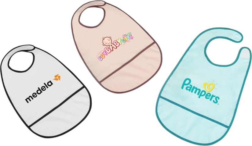 Hovedproduktbilde for 25-47-drc-9649 Tyri Baby Smekke med Matlomme