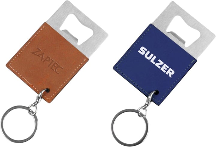 Hovedproduktbilde for 25-47-drc-9767 Vardø Resirkulert PU Lær Flaskeåpner med Nøkkelring