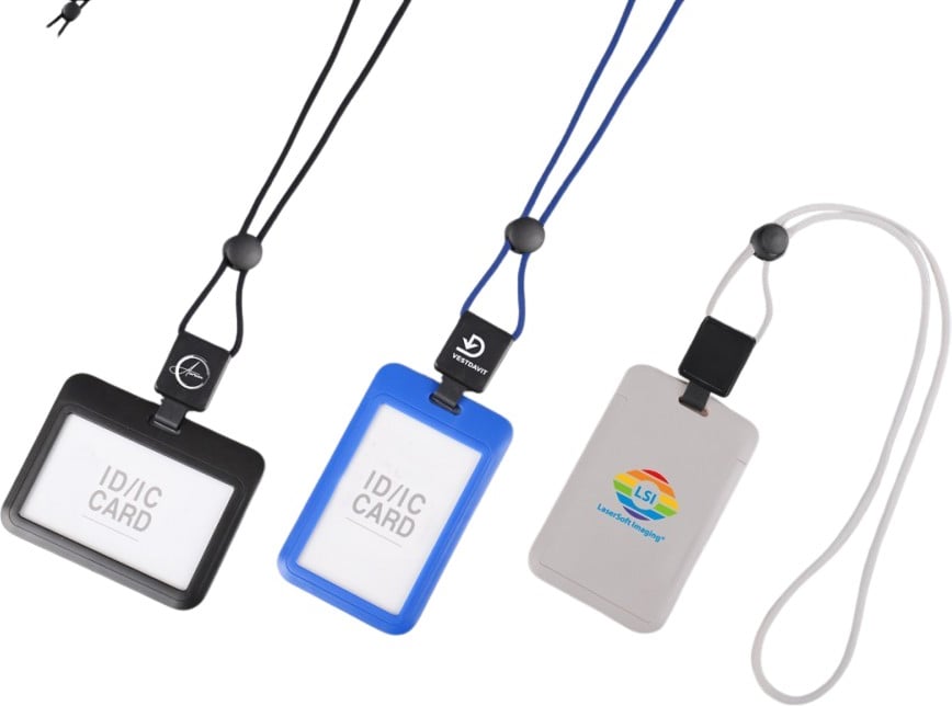 Hovedproduktbilde for 25-47-drc-9853 Plymouth ID-Kortholder med Uttrekkbar Snor