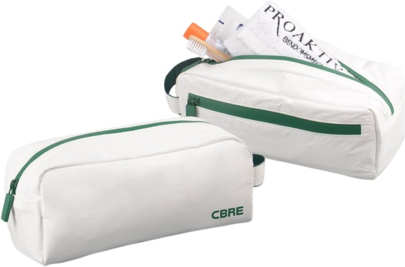 Hovedproduktbilde for 25-47-drd-5591 Caroline Tyvek Toalettmappe