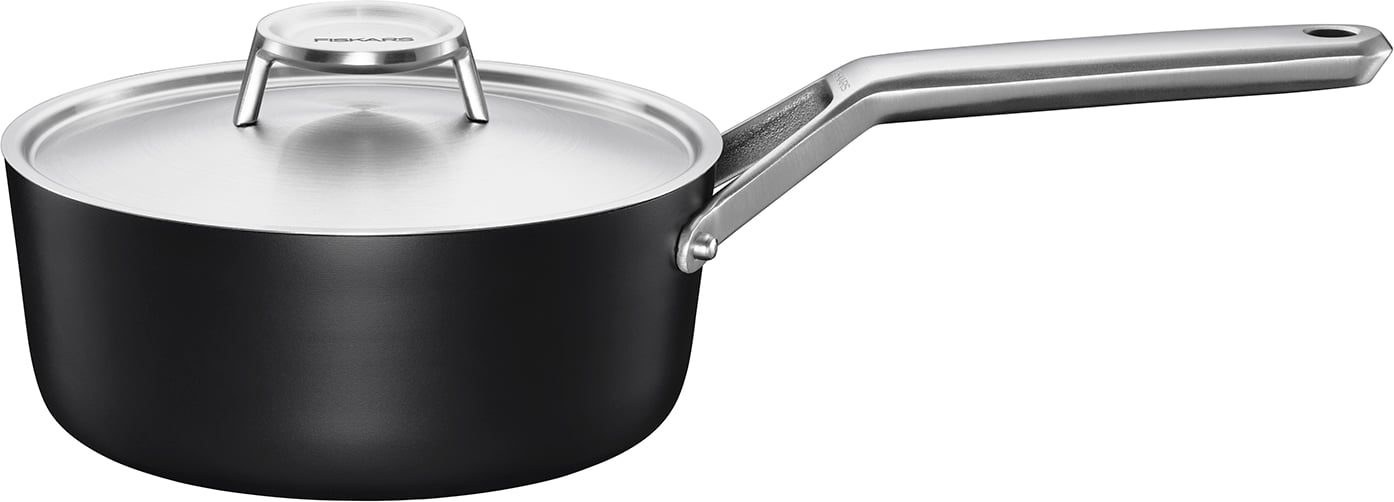 Hovedproduktbilde for Sort Fiskars Taiten Kasserolle 1,6 L m/lokk