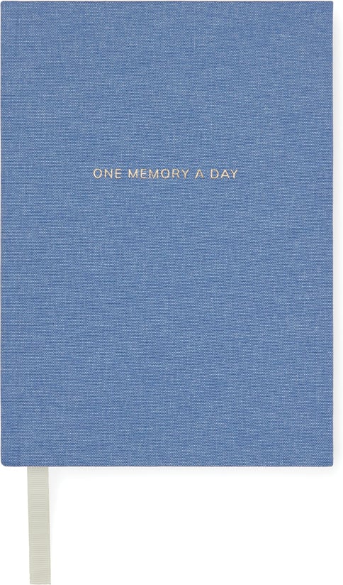 Hovedproduktbilde for Blå Vinga One Memory A Day GRS Resirkulert Papirdagbok
