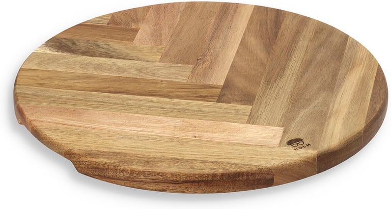 Produktbilde for HOLM Rundt Serveringsbrett med Fiskebensmønster