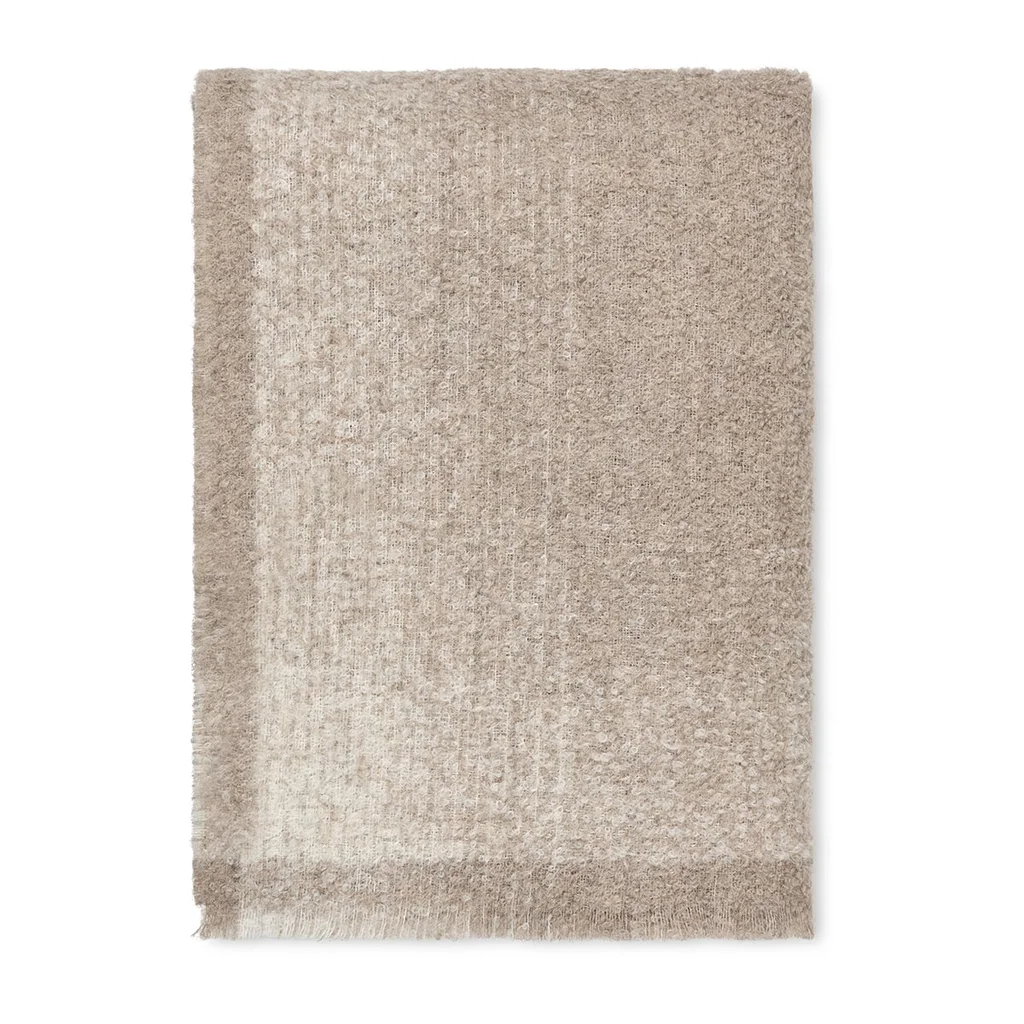 Hovedproduktbilde for Beige Elvang Vulcanic Superfine Alpakkaull Pledd