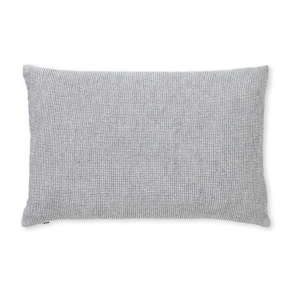 Hovedproduktbilde for Blue nights Elvang Daisy Økologisk Bomull og Lin 30x50 cm Putetrekk
