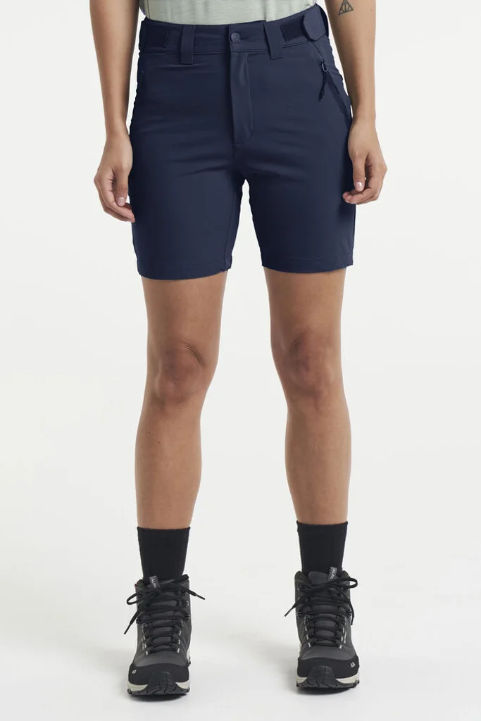 Hovedproduktbilde for Mørk marineblå Tenson TXlite Adventure Shorts Dame
