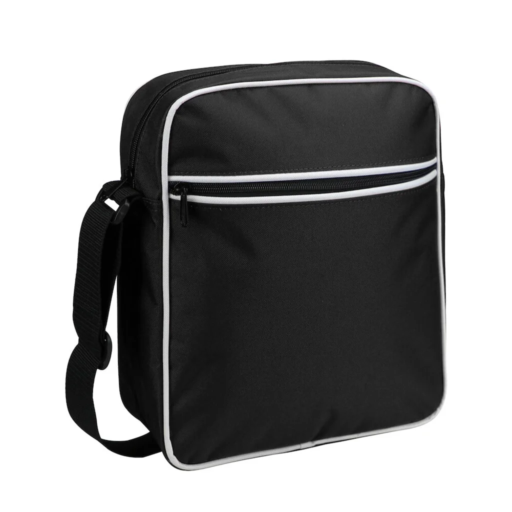 Hovedproduktbilde for Black Derby of Sweden Spirit Messenger 8L RPET Skulderveske