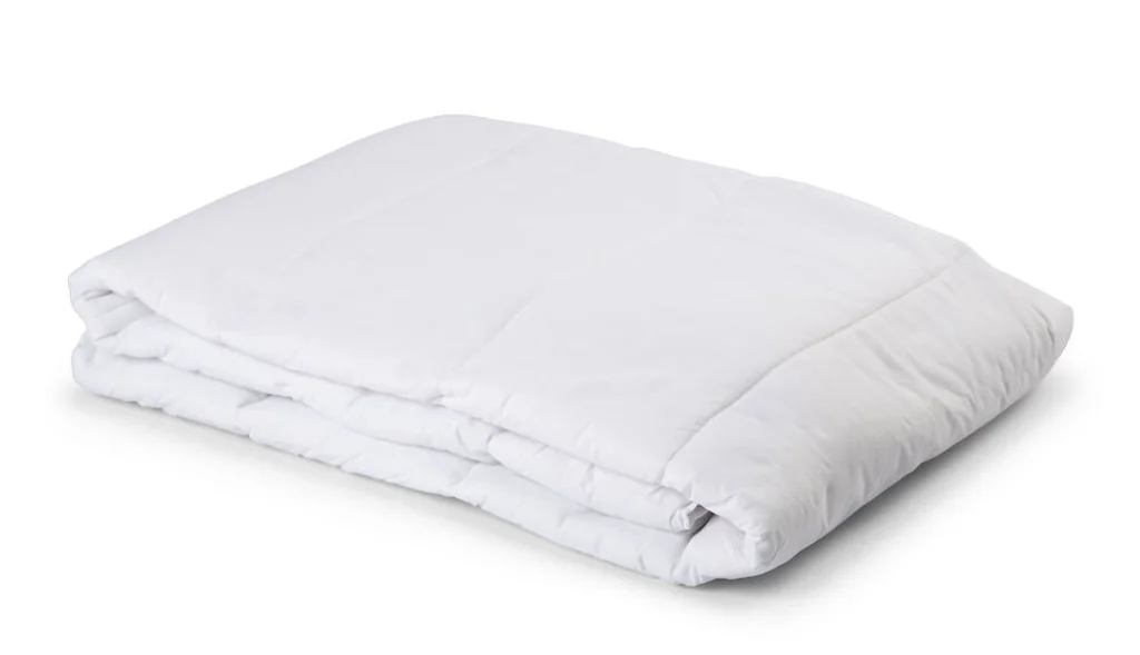 Hovedproduktbilde for White Queen Anne Bomull og Polyester Lett Dyne