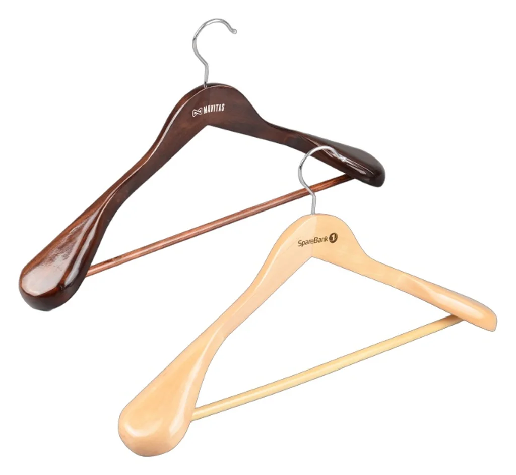 Hovedproduktbilde for 25-47-dra-3752 Nordic Tre Kleshenger