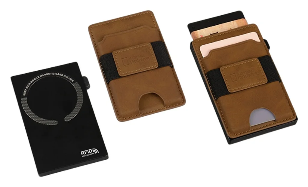 Hovedproduktbilde for 25-47-dra-4373 Parga Resirkulert Aluminium og PU MagSafe RFID Kortholder