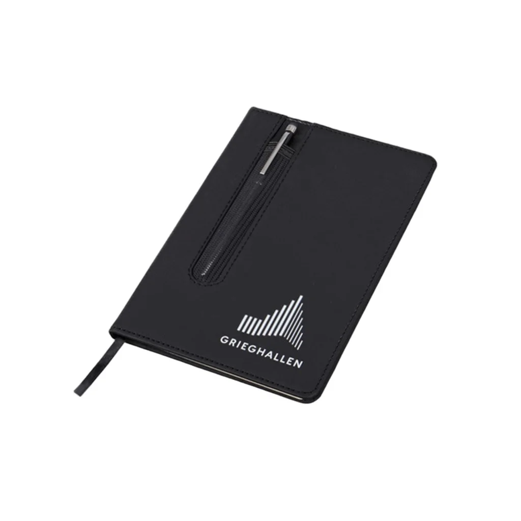 Hovedproduktbilde for 25-47-drb-3438-b Trail A5 PU-lær Notatbok med Penn
