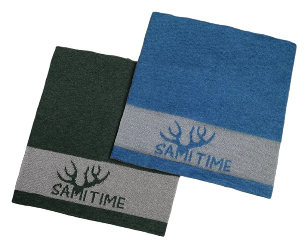 Hovedproduktbilde for 25-47-drc-8277 Holstebro Merinoull Refleksstrikket Bandana Multilue