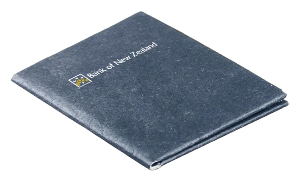 Hovedproduktbilde for 25-47-drc-9617 Iowa Tyvek RFID Lommebok