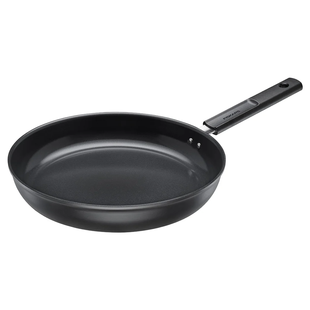 Hovedproduktbilde for Sort Fiskars Hard Face 30 cm Resirkulert Aluminium Non-stick Stekepanne