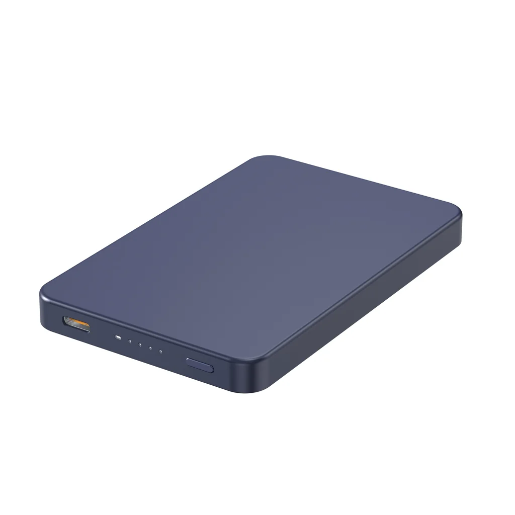 Hovedproduktbilde for Blå Urban Vitamin Marin 5000 mAh 15W RCS Resirkulert Plast/Aluminium Magnetisk Trådløs Powerbank