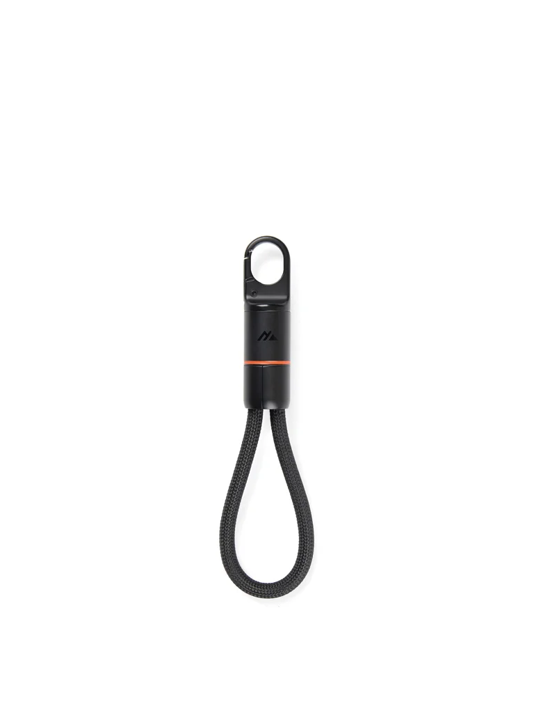 Hovedproduktbilde for Svart Nordic Drift Everest USB-C 60W Hurtigladekabel med Karabinkrok