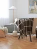 Miniatyrbilde 2 av Brown Elvang Tartan Alpakkaull Pledd