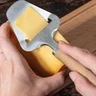 Miniatyrbilde 1 av 25-47-drb-6398 Diamantås Rustfritt Stål Ostehøvel med Trehåndtak