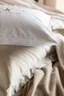 Miniatyrbilde 4 av White/Beige Lexington Hotel Brodert Putetrekk