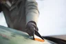 Miniatyrbilde 5 av Sort Fiskars Isskrape