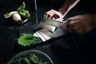 Miniatyrbilde 2 av Sort Fiskars Taiten Titan 16 cm Santokukniv