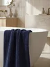 Miniatyrbilde 5 av Navy blue Södahl Suite One Essence 10 deler Håndklesett Navy