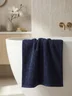 Miniatyrbilde 6 av Navy blue Södahl Suite One Essence 10 deler Håndklesett Navy