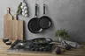 Miniatyrbilde 3 av Black Pillivuyt Gourmet Blavet 28 cm Resirkulert Aluminium Stekepanne med Keramisk Belegg