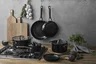Miniatyrbilde 1 av Black Pillivuyt Gourmet Blavet 6 deler Grytesett med Lokk