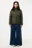 Miniatyrbilde 2 av Khaki iqoniq Maiko Resirkulert Polyester Vattert Jakke Dame